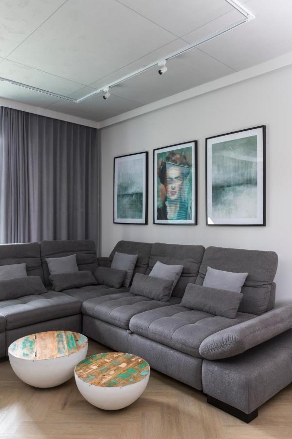 Apartment Par La *